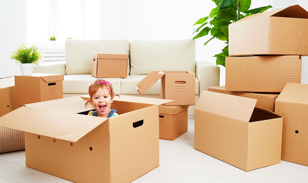 mgr-real-estate-moving-with-children